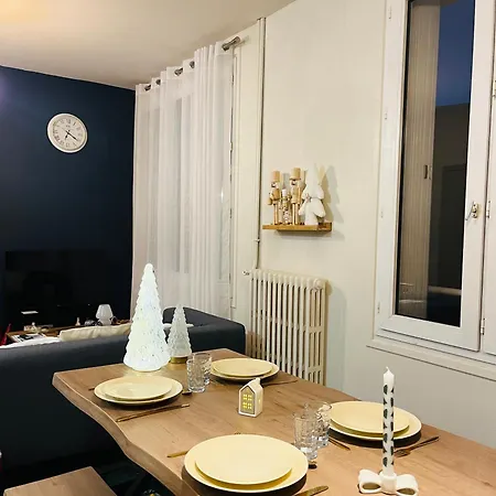 Le 5 - Spacieux 3 Pieces Centre Le Port Διαμέρισμα *